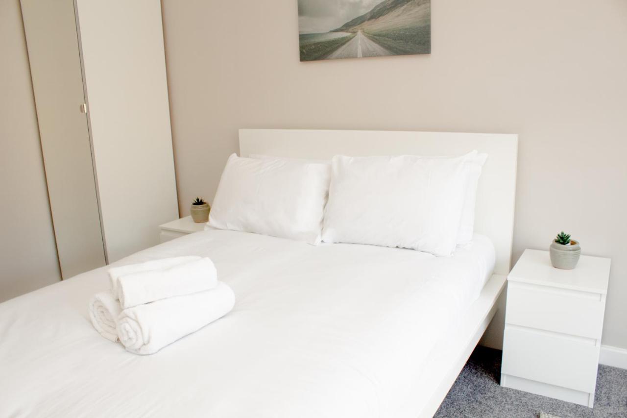 Cosy 3Bed Bungalow In West Kirby, Free Parking Frankby Luaran gambar